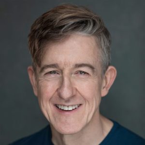 Professional headshot of Andrew Price, London actor fluent in English, French and Italian.